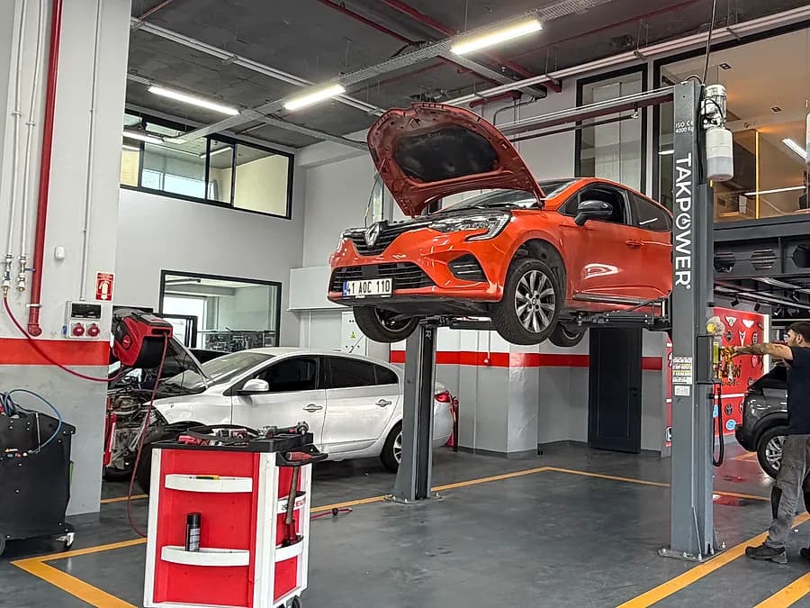 Félsen Servis mekanik onarım hattı — Lexus servisi, Çayırova
